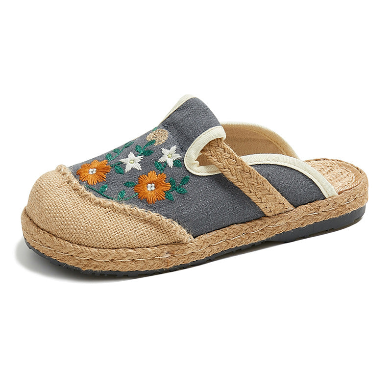 New Ethnic Style Embroidered Shoes Flat Low-Cut Ladies Cloth Shoes Embroidered Elegant Shoes