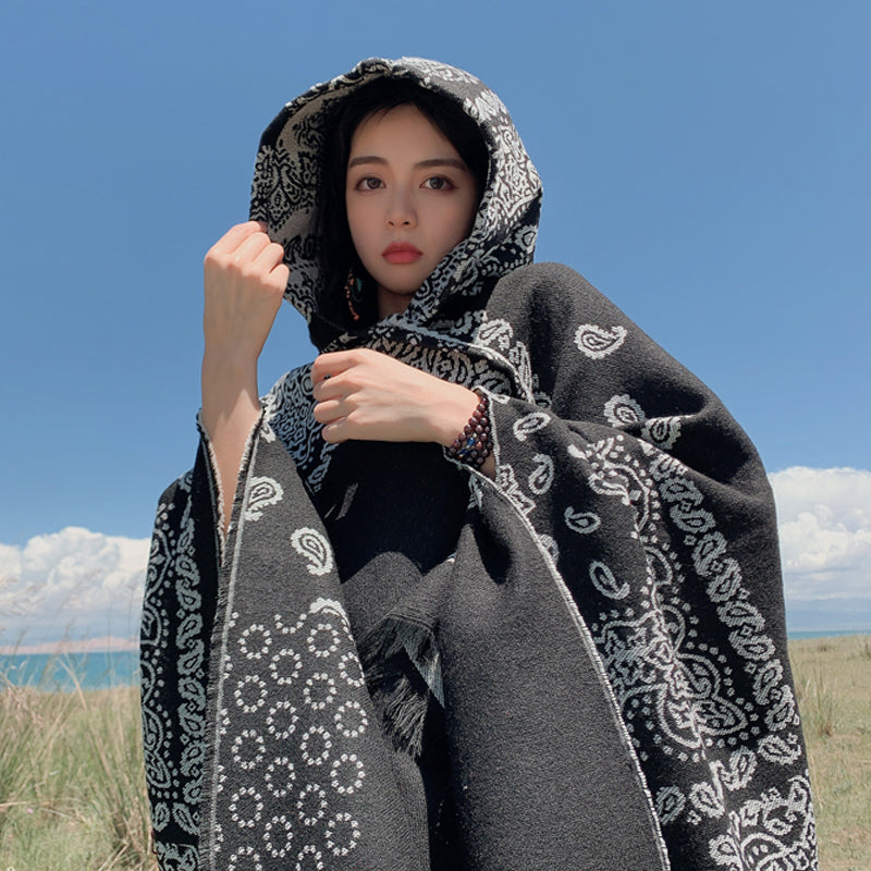 The New Dual-Purpose Tibetan  And National Style  Scarf In Autumn And Winter.