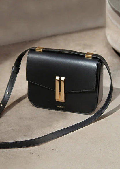 Structured Black Leather Shoulder Bag With Gold Clasp