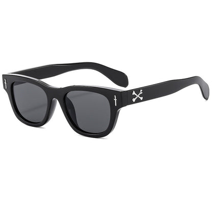 Trendy Square Sunglasses with Arrow Design UV400 Protection