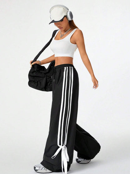 Striped Bow Tie Loose Straight Leg