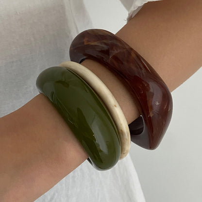 Vintage Arc-Shaped Resin Bangles with Tortoiseshell Pattern