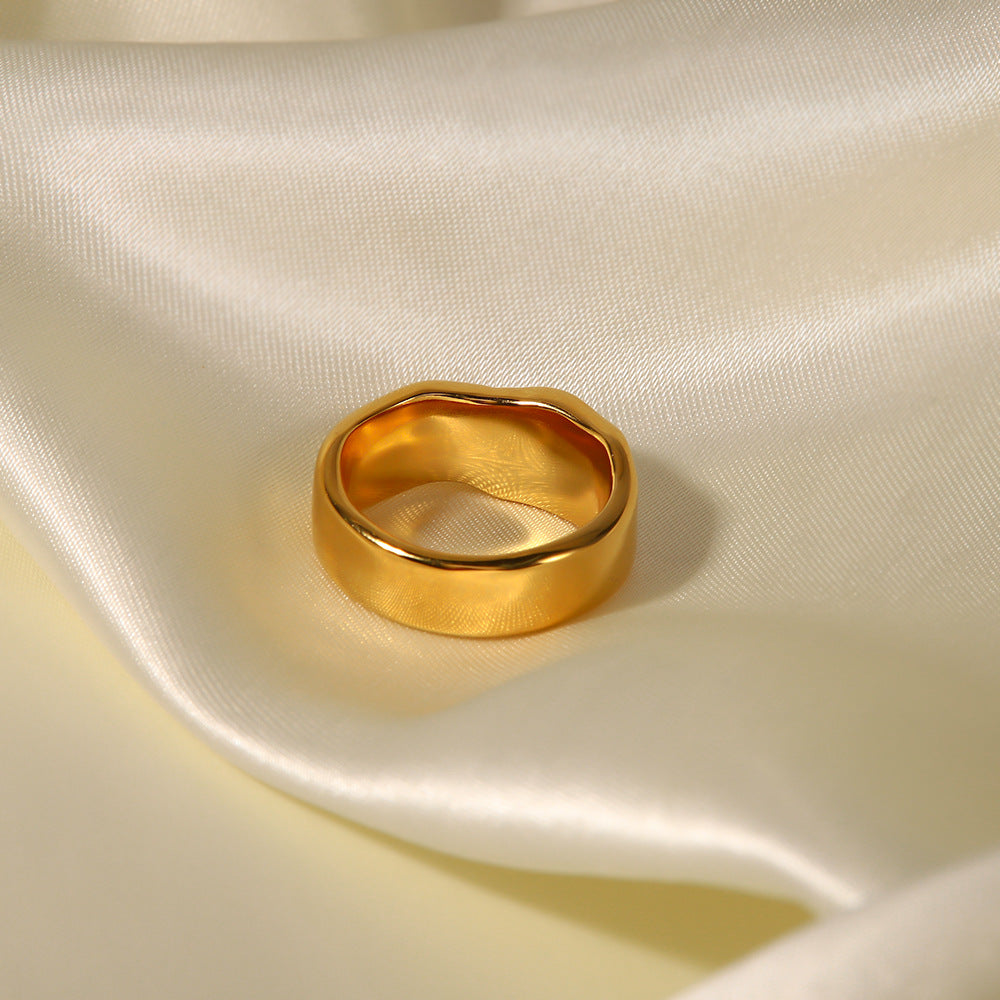 Irrrgular Pearl Vintage Ring