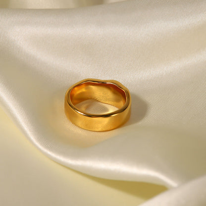 Irrrgular Pearl Vintage Ring