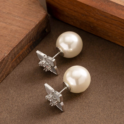 Delicate Shell Clover Pearl Earrings Elegant Silver Studs
