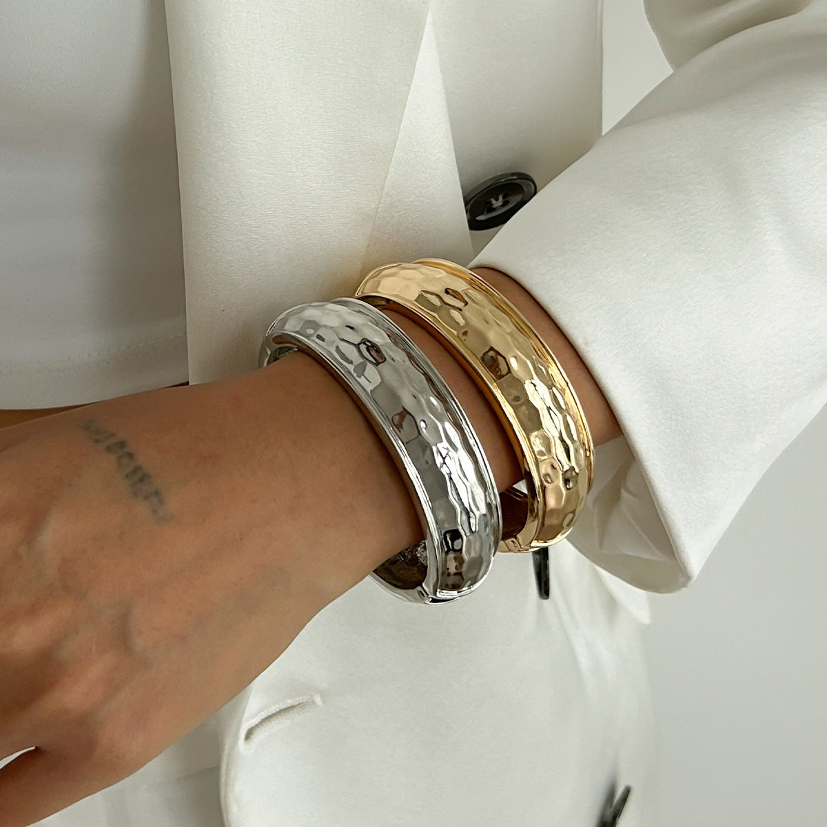 Geometric Minimalist Hammered Alloy Bracelets Set