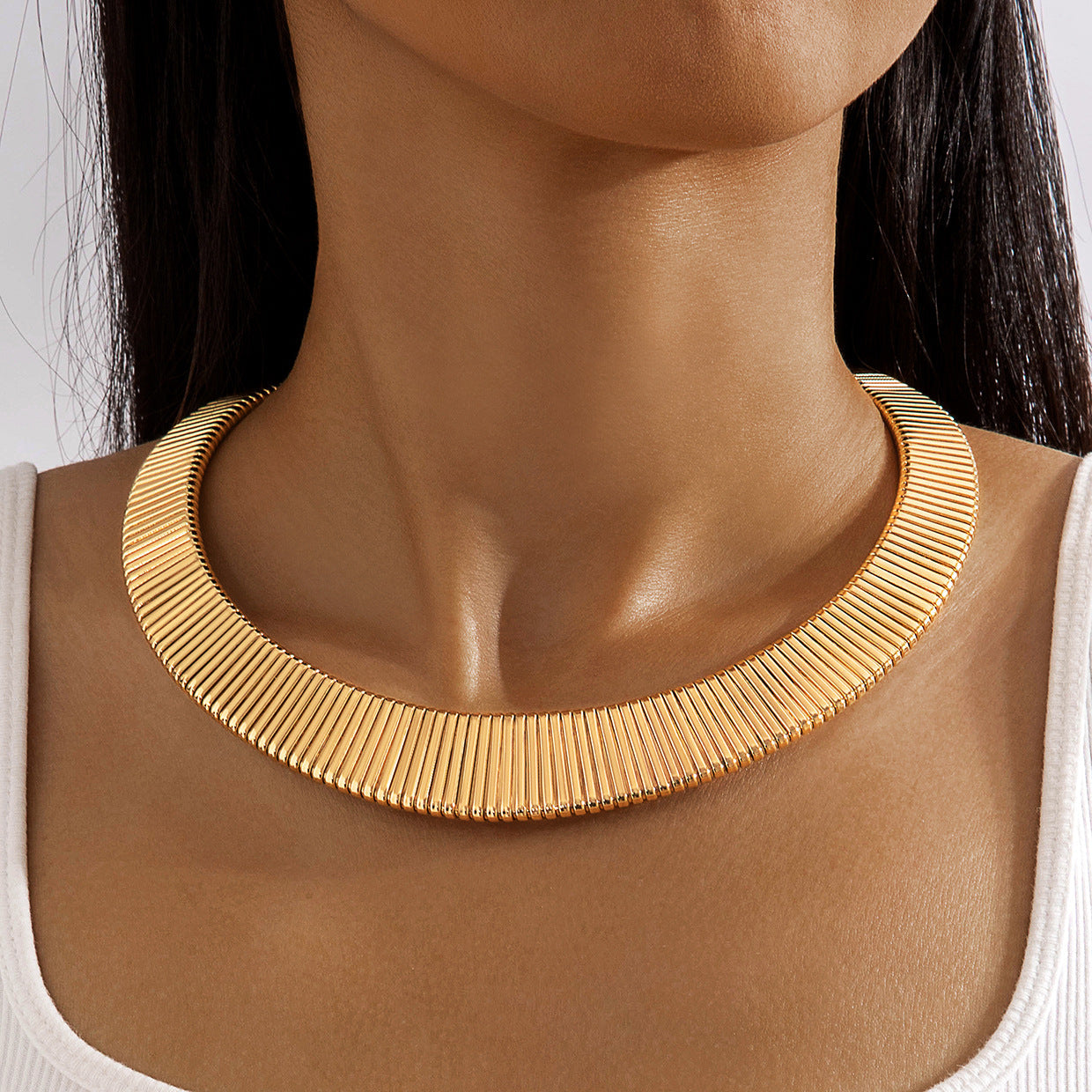 Trendy Geometric Metal Choker Necklace