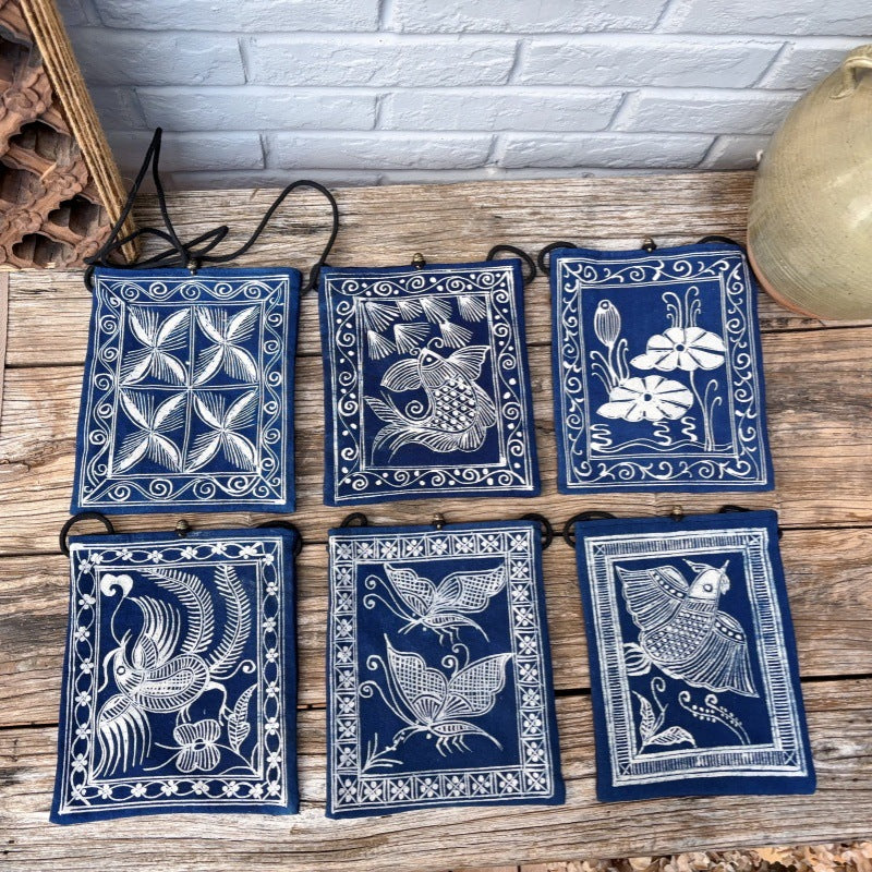 Batik Blue Dye Blue And White Dye Plant Dye Coarse Cloth Messenger Bag