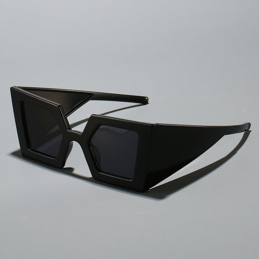 Trendy Fashion Oversized Sunglasses for Outdoor Activities