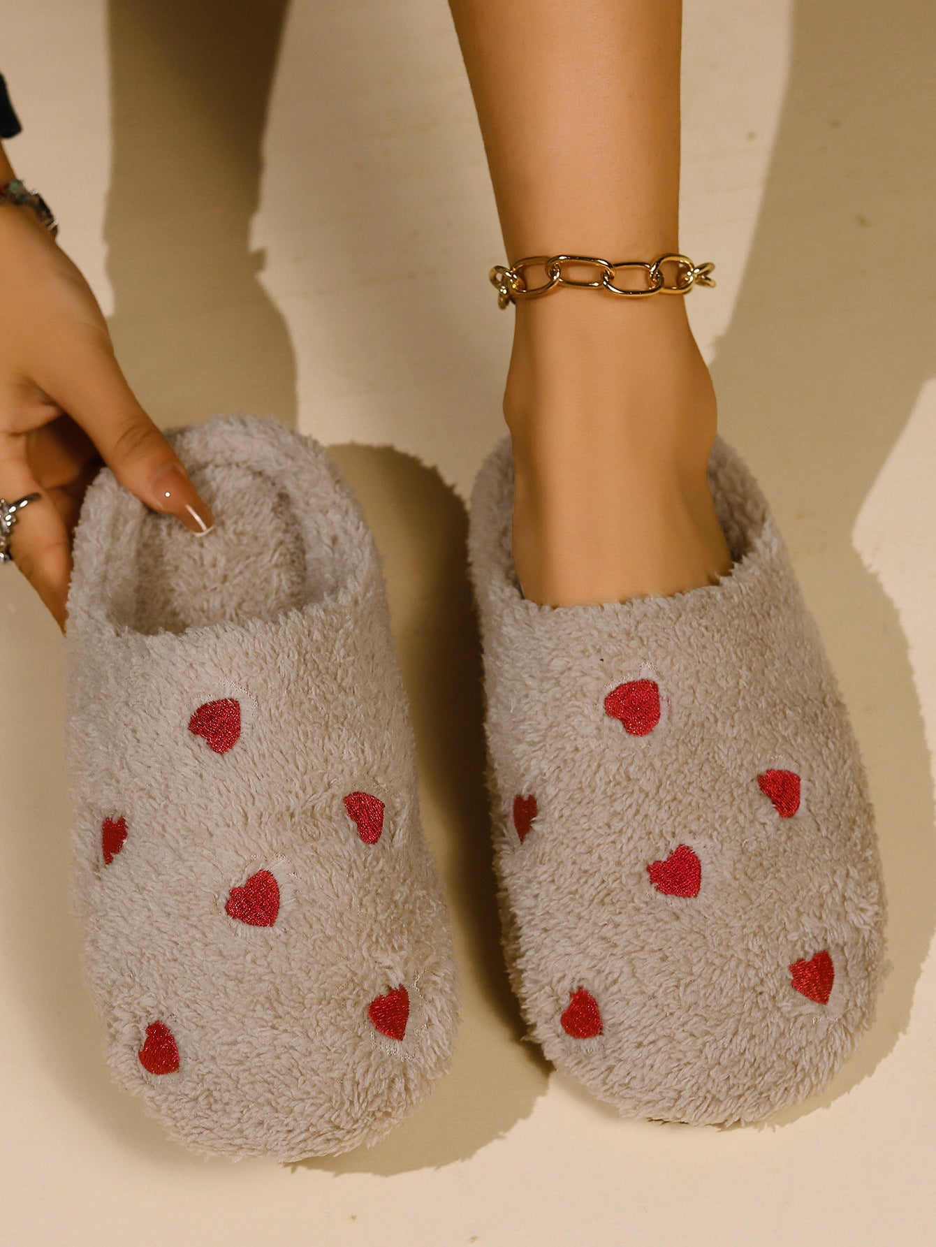 Simple Heart Print Indoor Winter Slippers