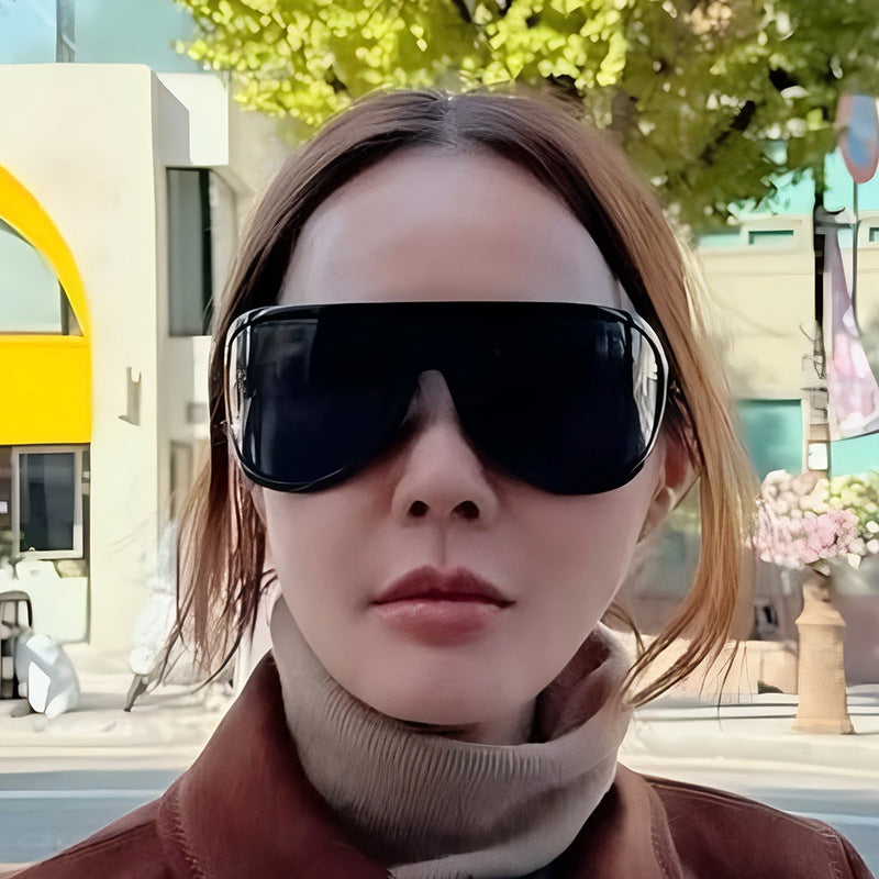 Trendy Women's Oversized Sunglasses Stylish Cat-Eye UV400 Protection