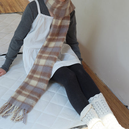 Plaid Wool Blend Scarf with Fringes for Women