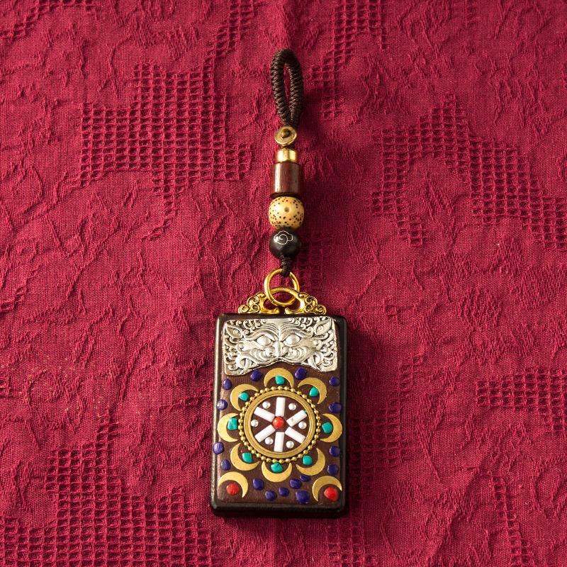 Nepal Exotic Keychain Pendant Creative Personality Men'S And Women'S Car Chain Red Hand Woven Rope Pendant
