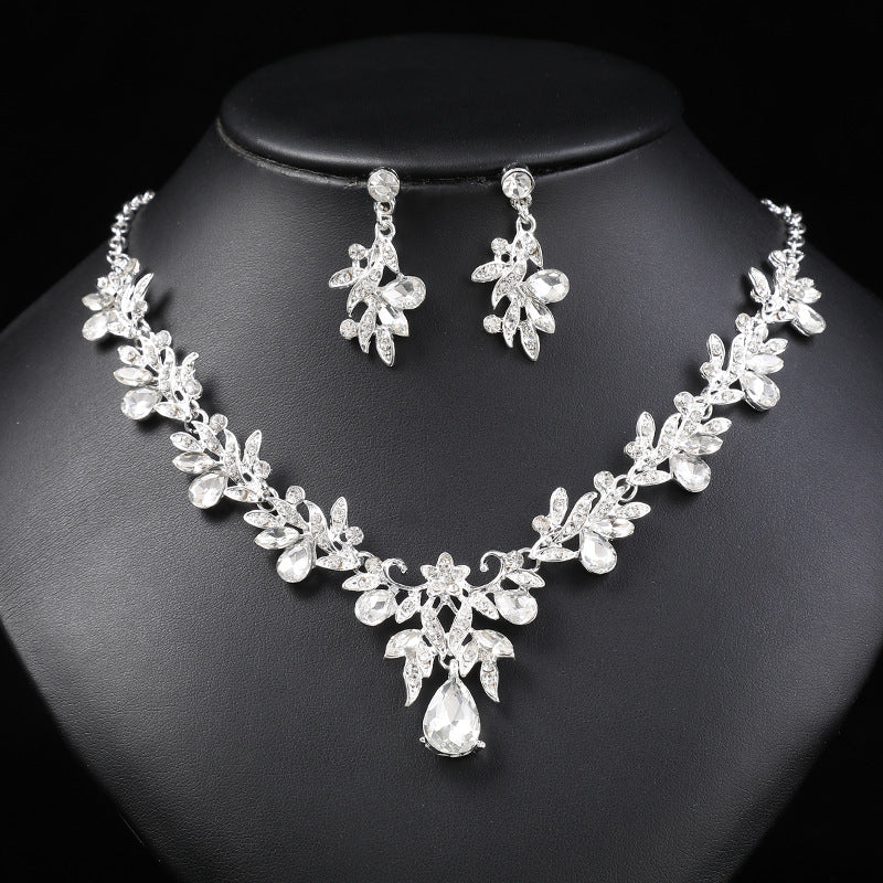 Bridal Necklace Set with High-Quality Crystal and Diamond Accents