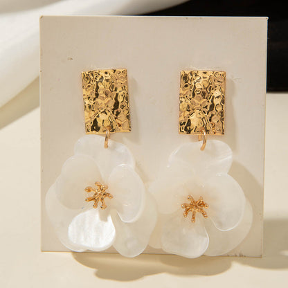 Fresh Camellia Drop Earrings With Imitation Pearls