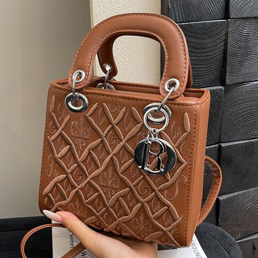 Vintage Lady Duffy Bag Fashionable Handbag for Daily Use