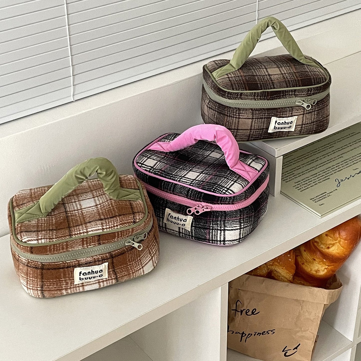 Trendy Large Capacity Travel Portable Makeup Bag