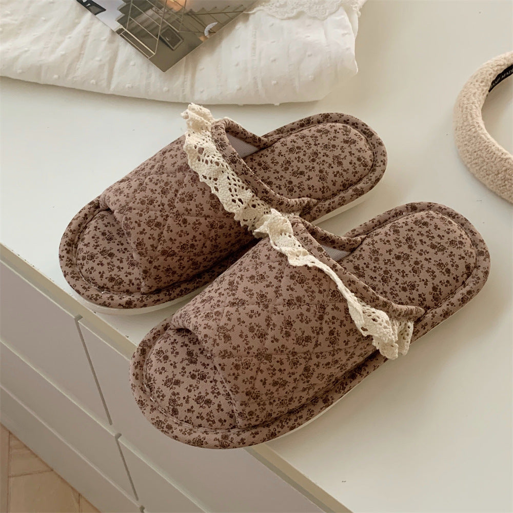 Vintage Floral Print Lace Trim Slippers