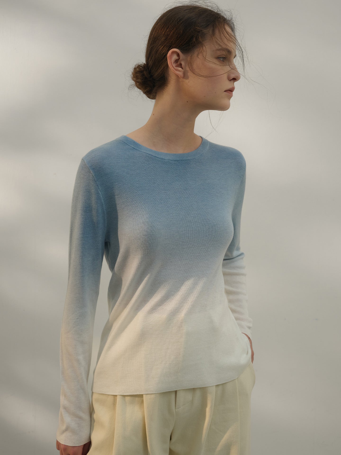 Gradient Color Women’s Wool Blend Knit Sweater
