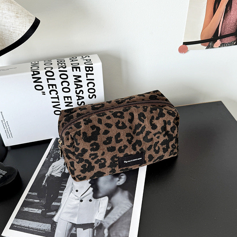 Minimalist Leopard Print Travel Portable Cosmetic Bag