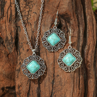 Bohemian Vintage Turquoise Water Drop Earrings and Necklace Set