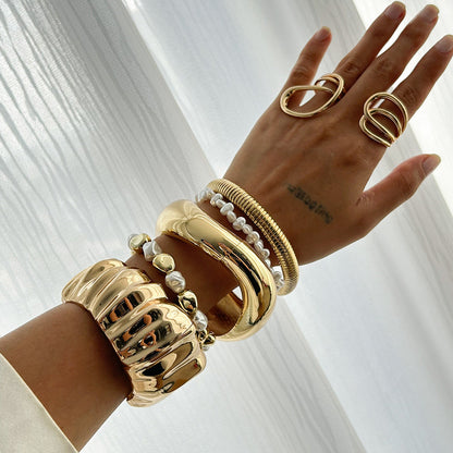 Fashionable Irregular Pleated Alloy Bracelet Set