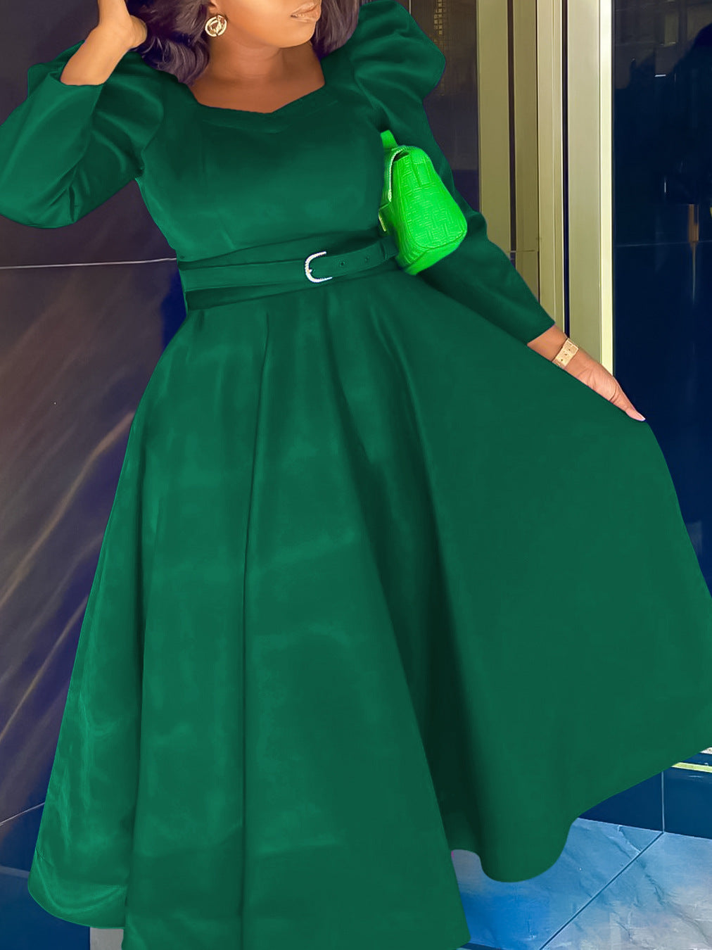 Fashionable Elegant A-Line Dress With Puff Sleeves