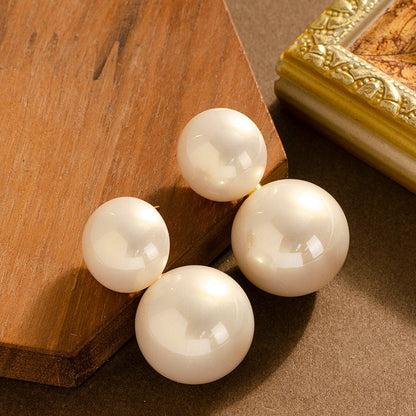 Fashionable Geometric Pearl Earrings With 925 Silver Posts