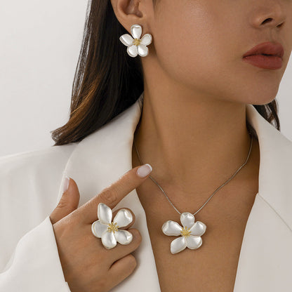 Metal Flower Pendant Necklace And Clip-On Earring Set