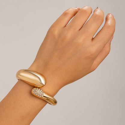 Trendy Geometric Metal Water Drop Bracelet
