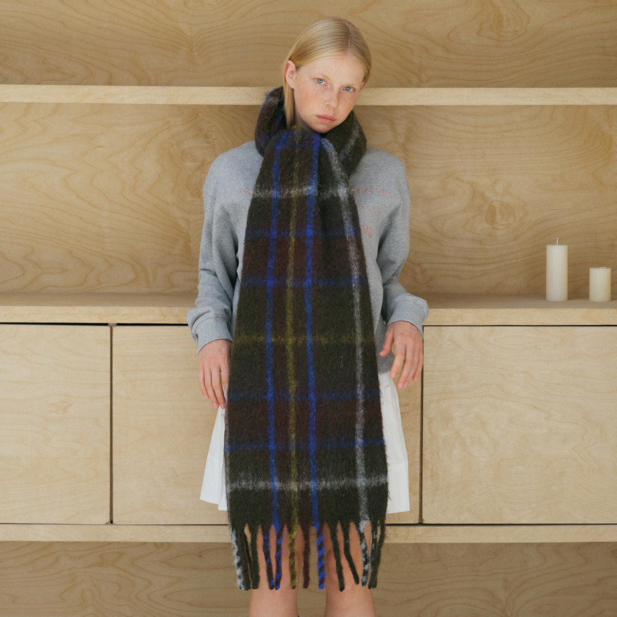 Wool Blend Plaid Scarf with Fringes Trendy Casual Wrap
