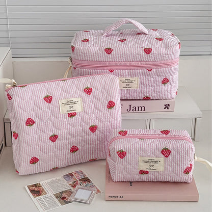 Bow Flower Large Capacity Makeup Bag Vintage Quilted Toiletry Pouch