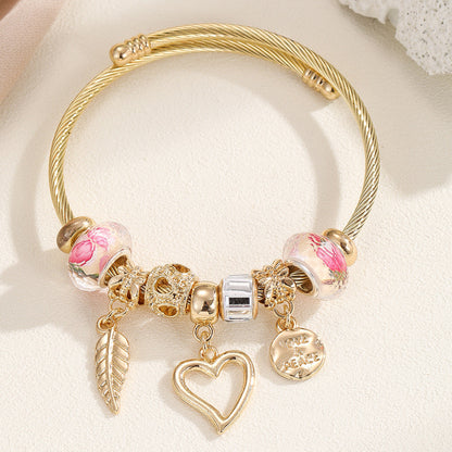 Fashionable Adjustable Gold Stainless Steel Bracelet Elegant Heart Design