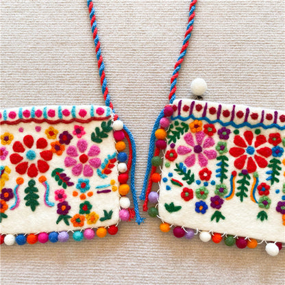 Nepal Handmade Wool Felt Floret Shoulder Bag Messenger Bag Mori Female Mobile Phone Bag