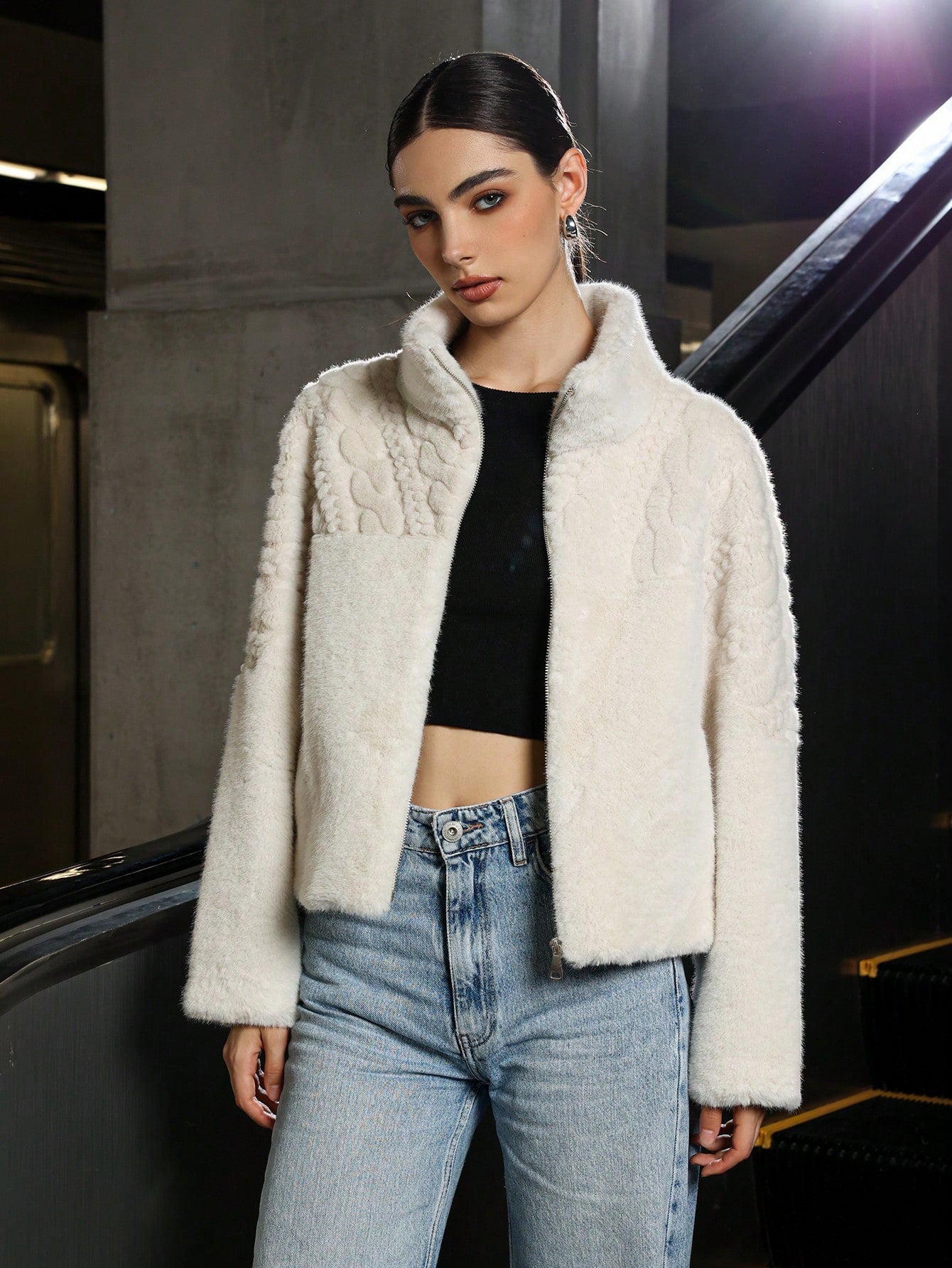 Fashionable High Neck Faux Fur Coat for Women