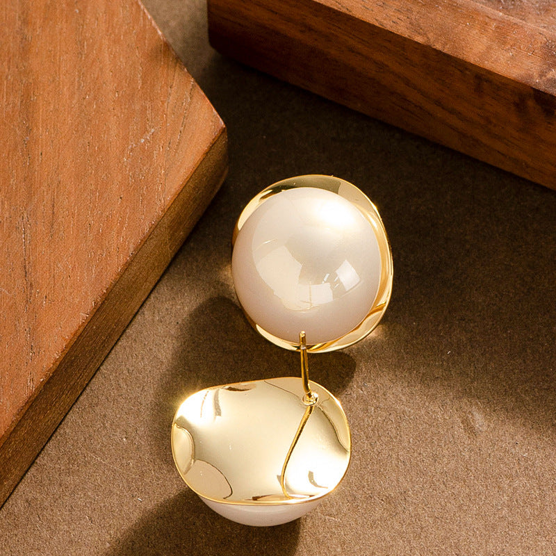 Elegant S925 Silver Stud Earrings With Half-Circle Pearl Design
