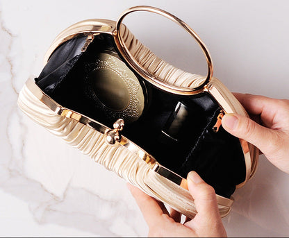 Chic Pleated Peach Evening Bag for Elegant Occasions