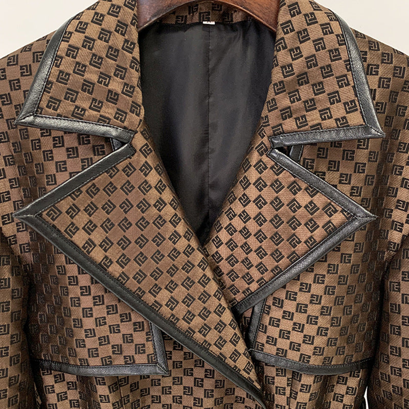 Fashionable Long Coat With Maze Pattern And Belt