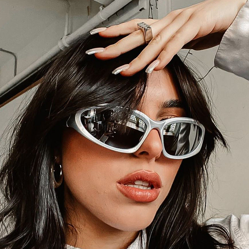 Trendy Y2K Oval Frame Sunglasses with UV400 Protection