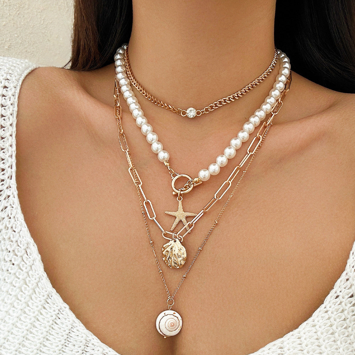 Beach Starfish Bead Necklace Vintage Pearl-Like Pendant
