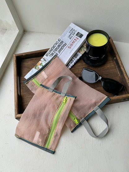 Lightweight Portable Storage Pouch for Travel and Organization