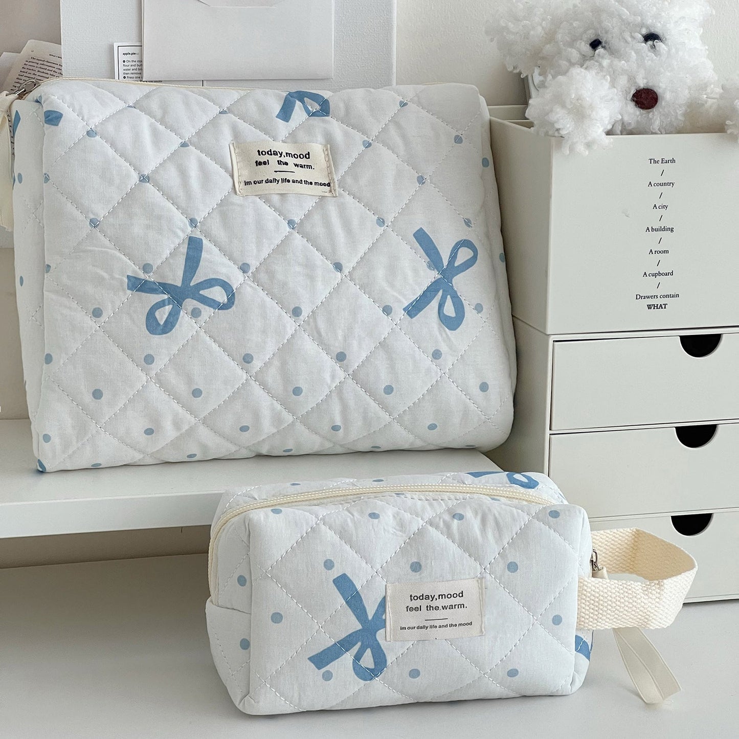 Bow Polka Dot Portable Make Up Bag