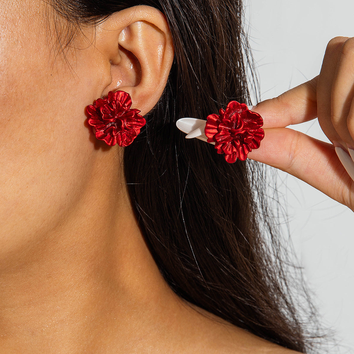 Chic Floral Pearl Earrings Stylish Alloy Flower Studs