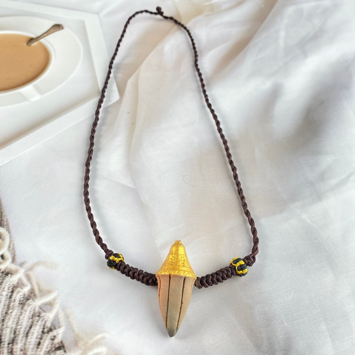The Tibetan Handmade Mud Rubbing And Tibetan Ornaments Pendant Necklace
