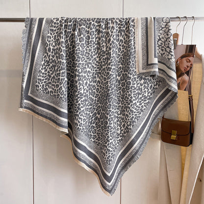 Scarvii - Fashionable Leopard Print Scarf