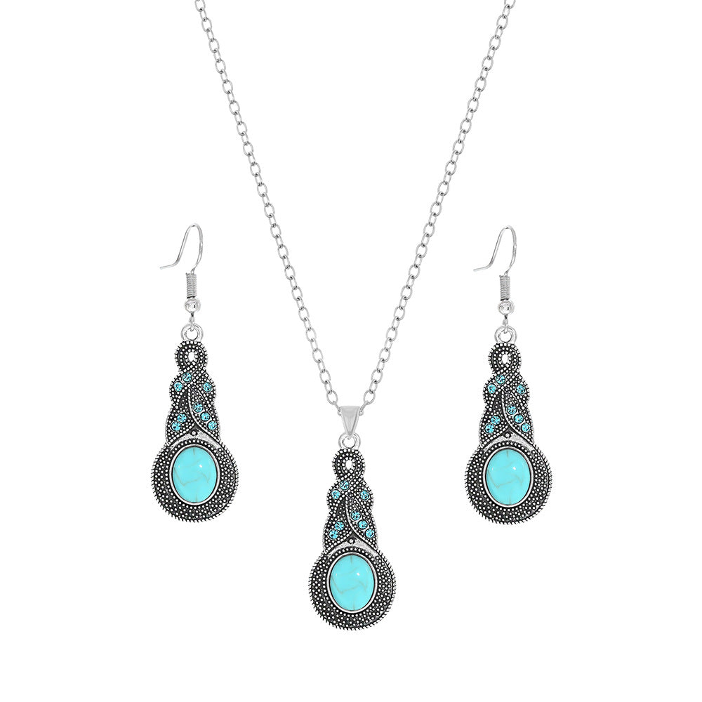 Turquoise Vintage Style Earrings Necklace Set
