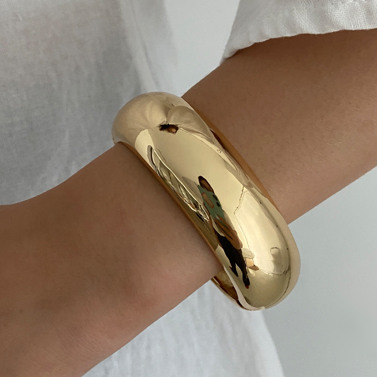Geometric Transparent Bangle Bracelet for Women