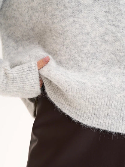 Winter Crew Neck Long Sleeve Pullover Knit Sweater