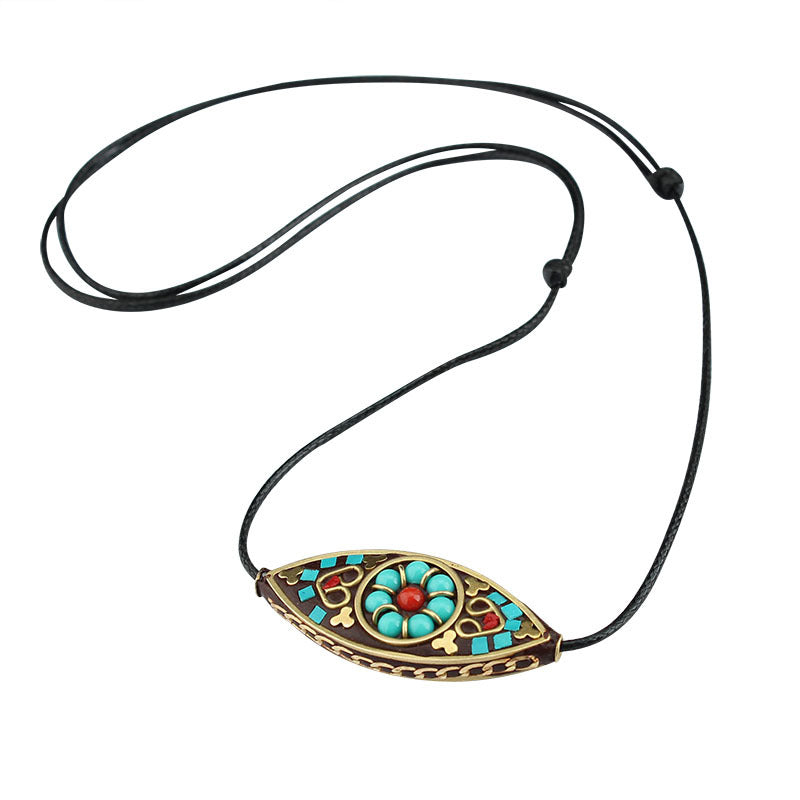Ethnic Nepalese Buddha'S Eye Pendant Necklace