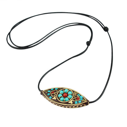 Ethnic Nepalese Buddha'S Eye Pendant Necklace